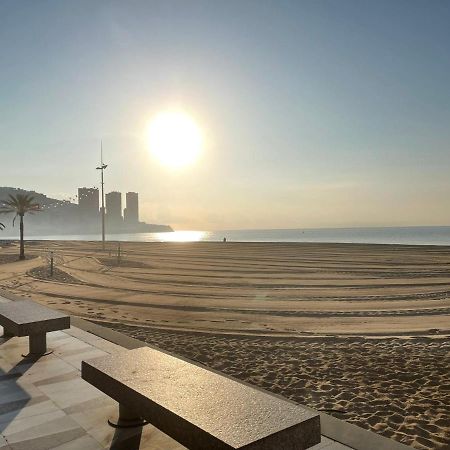 Apartamento Turistico Playmon Bacana Planta 14 베니돔 외부 사진